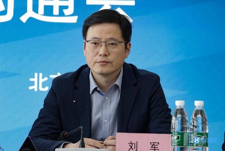 噼里啪啦国语在线观看策驰
