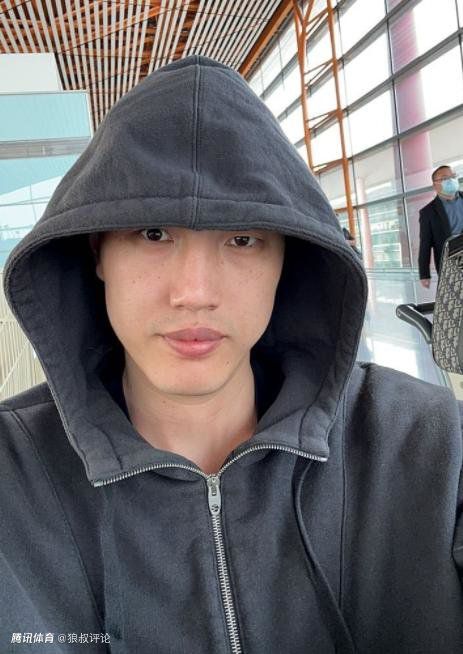 欧美成人自拍视频