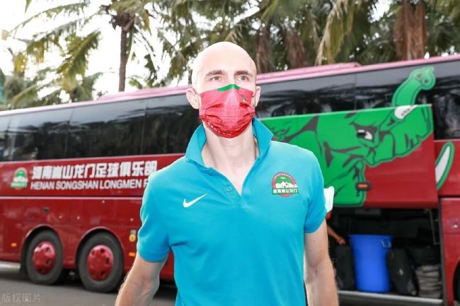 嗯啊h宝贝张开腿嗯啊好深男男
